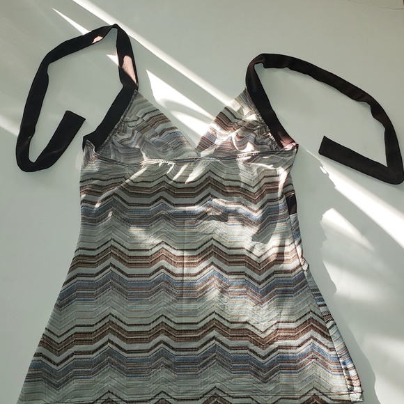 2 for $30 Beautiful Multi-Color Pattern Halter Top - Picture 3 of 4